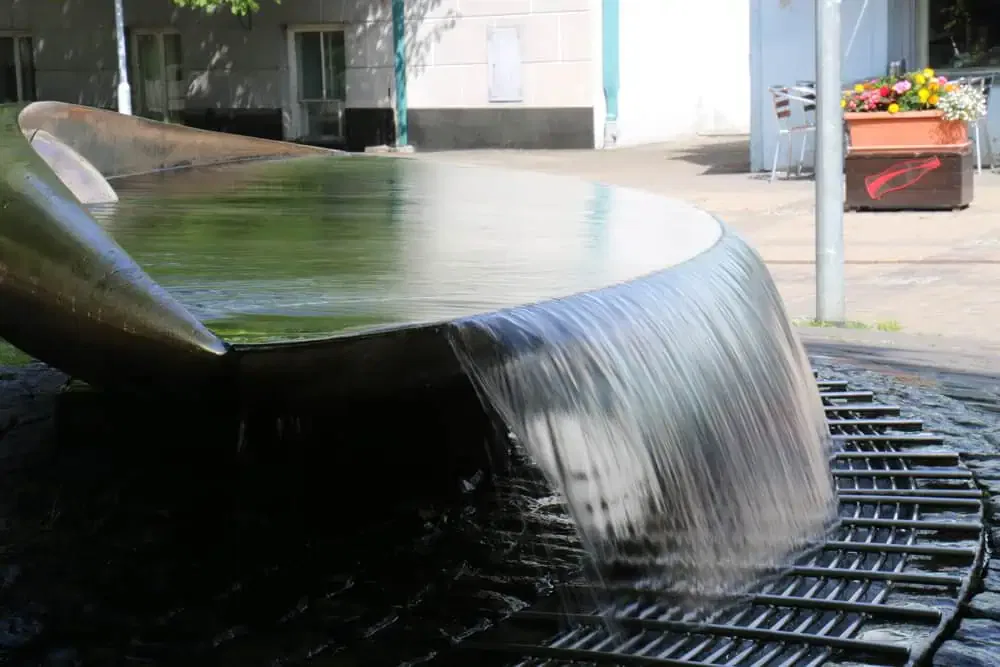 The hotel's water feature is flowing.