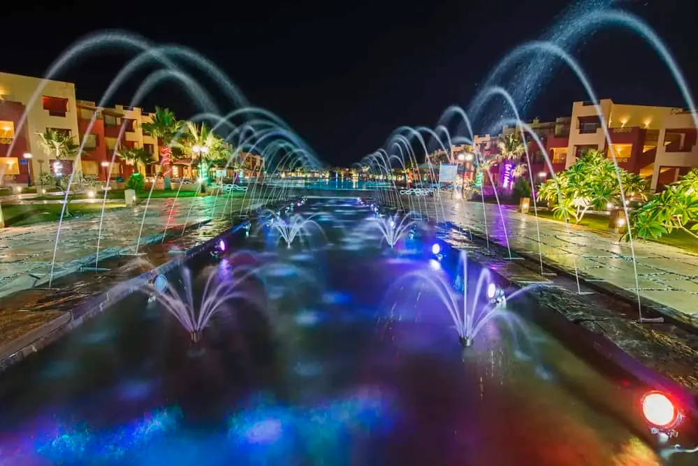 Hotel water feature service